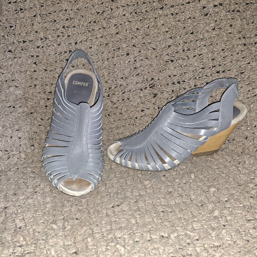 CAMPER-Rachael-Gray Strappy Leather-Wooden Wedge Sandals-SZ 39-8.5-Excellent